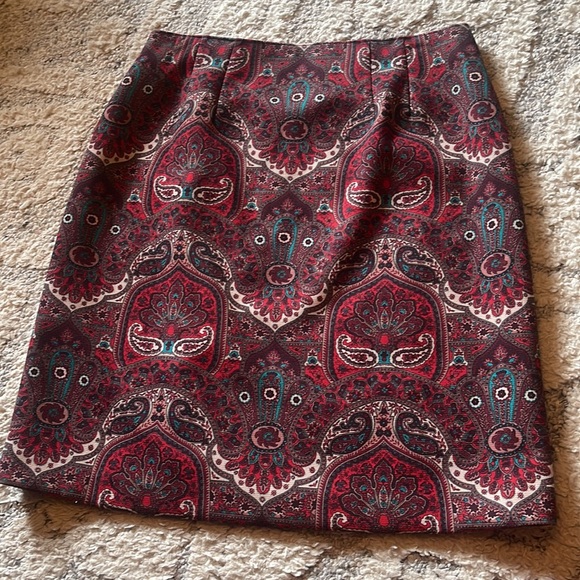 NWOT Talbots Red Opulent Damask Button-front Faux Wrap Pencil Skirt - Picture 13 of 16